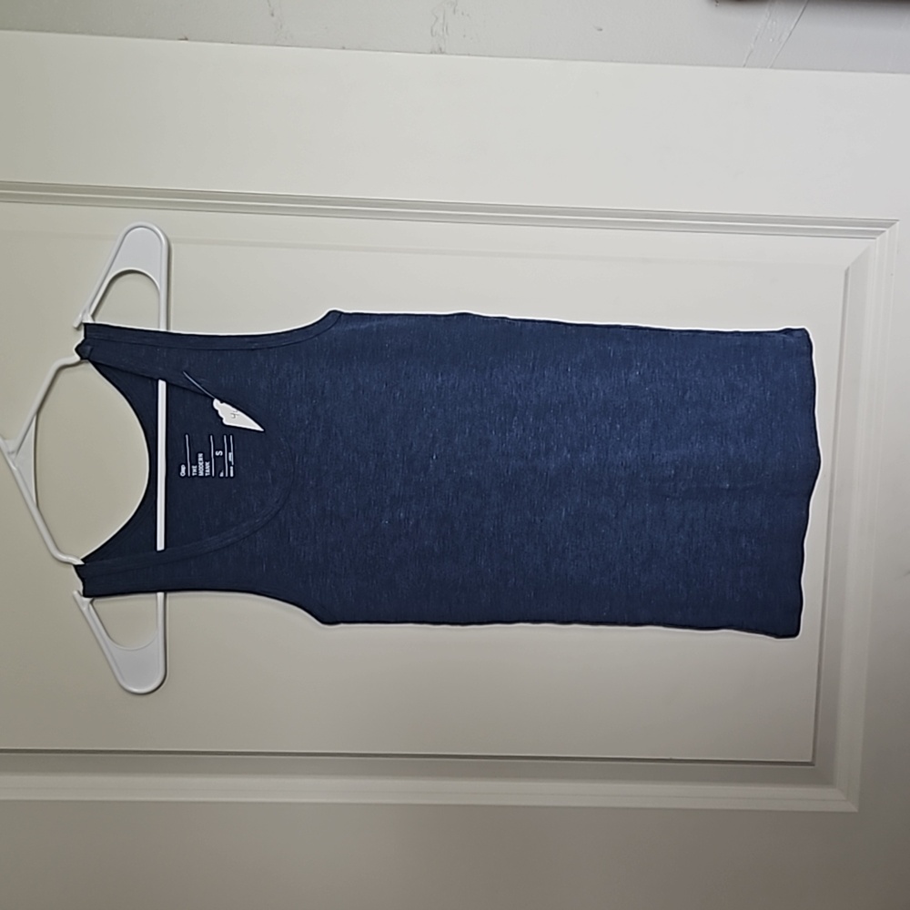 Gap The Modern Tank Size Small